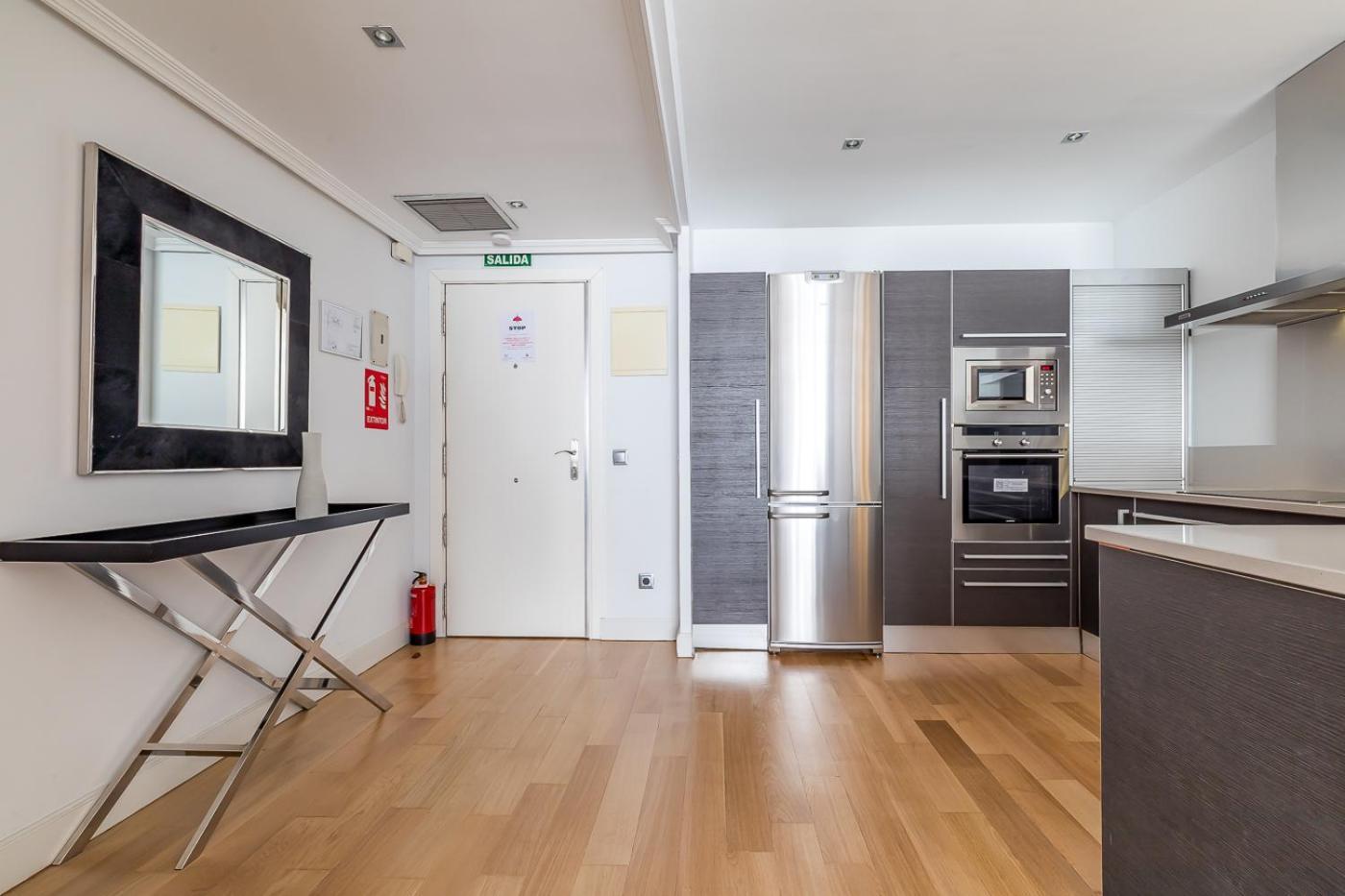 Madrid Rental Flats - Alquiler De Temporada Ngoại thất bức ảnh